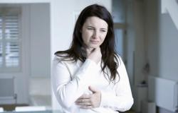 Что делать, если при беременности болит горло?